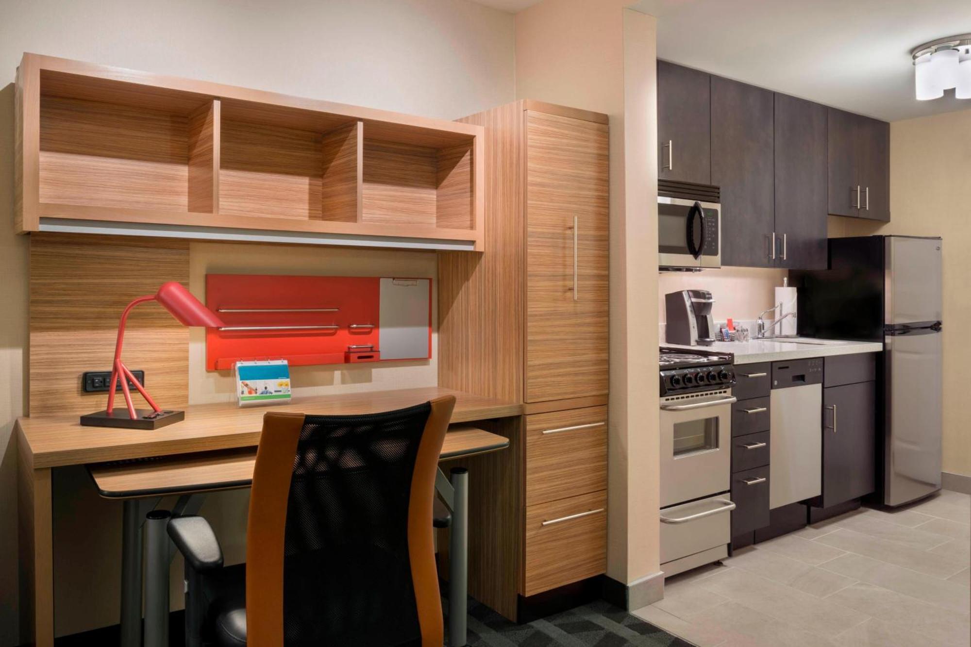 Towneplace Suites By Marriott Ottawa Kanata Экстерьер фото
